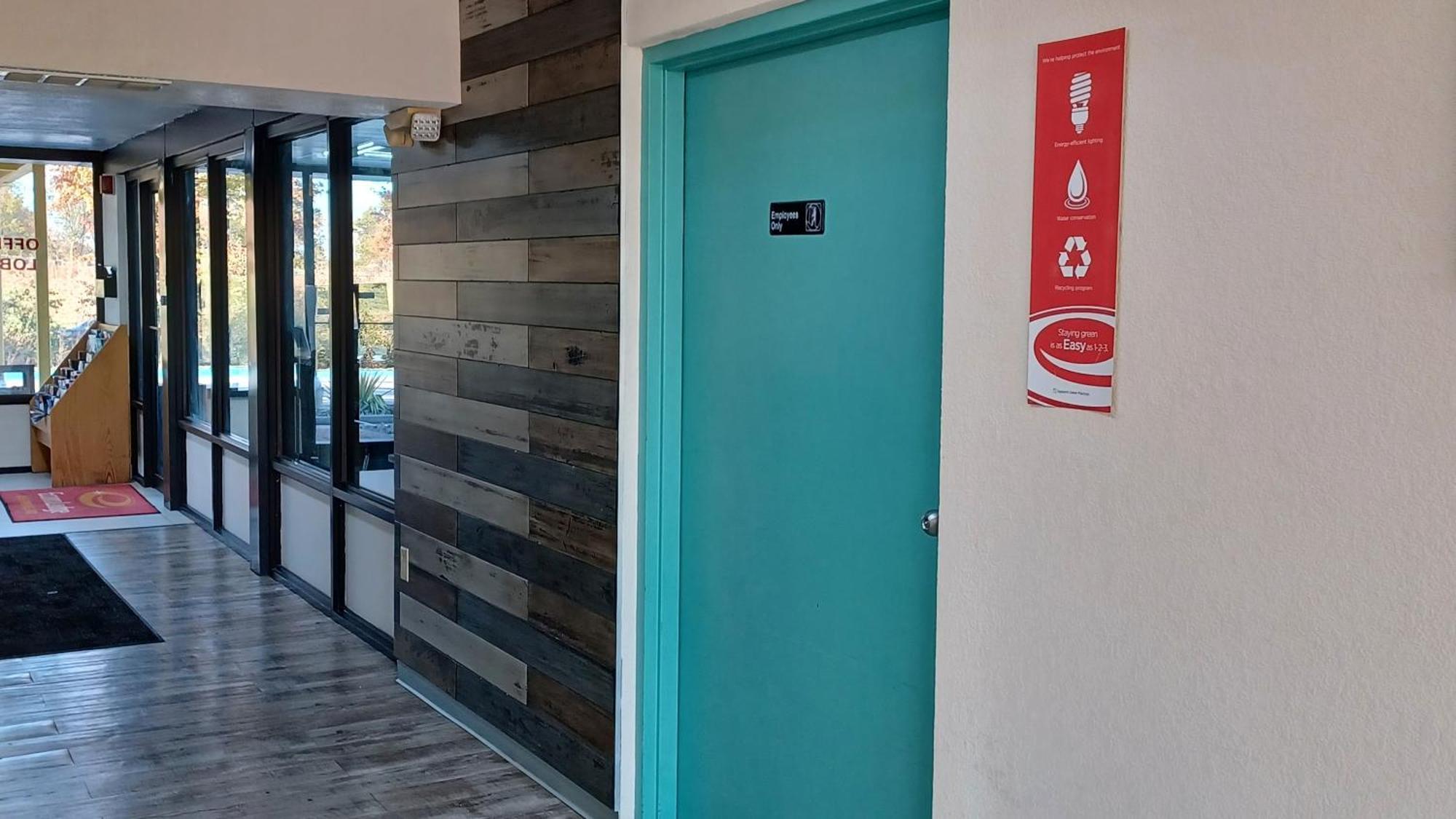 Econo Lodge Oak Grove-Blue Springs Eksteriør billede