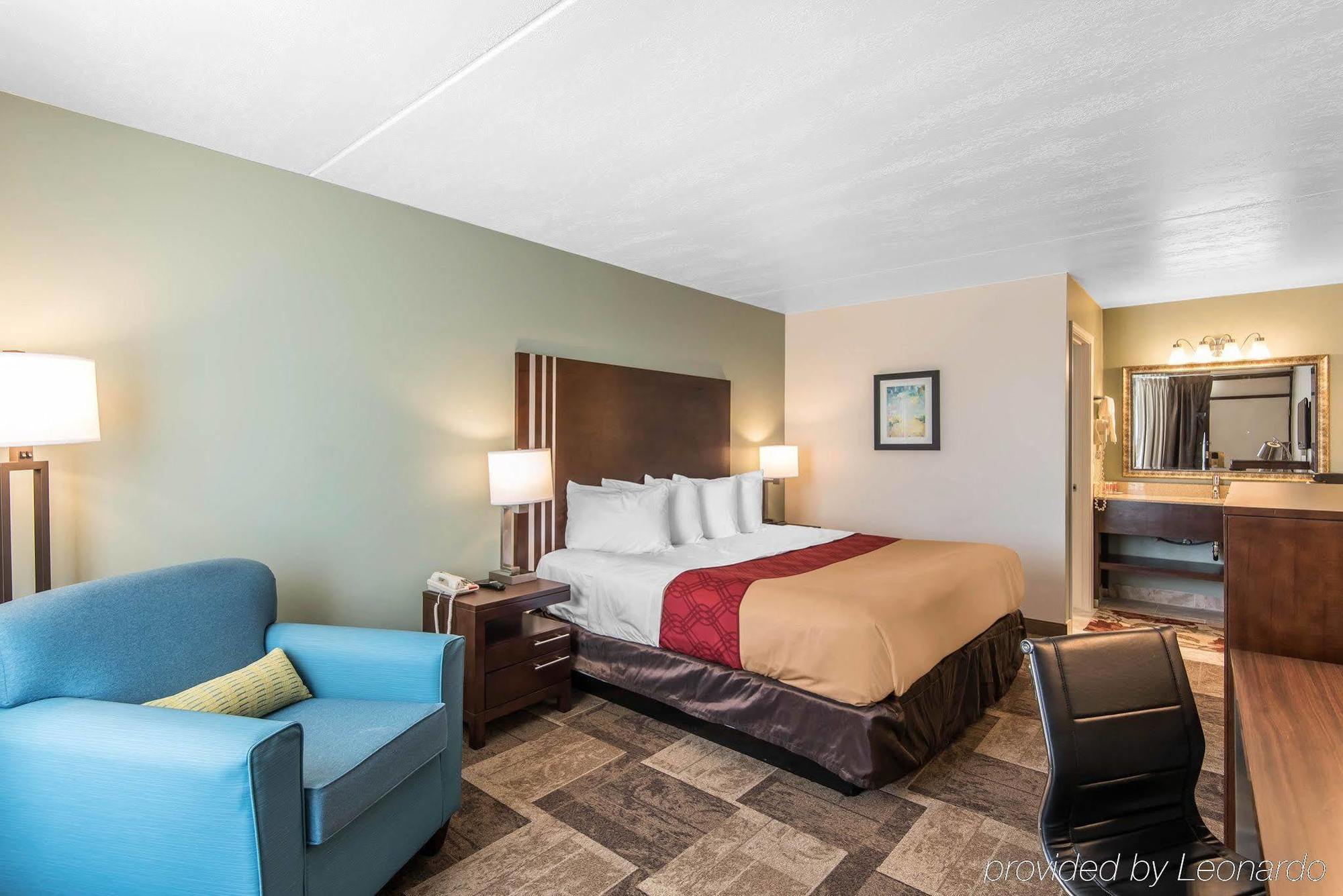 Econo Lodge Oak Grove-Blue Springs Eksteriør billede